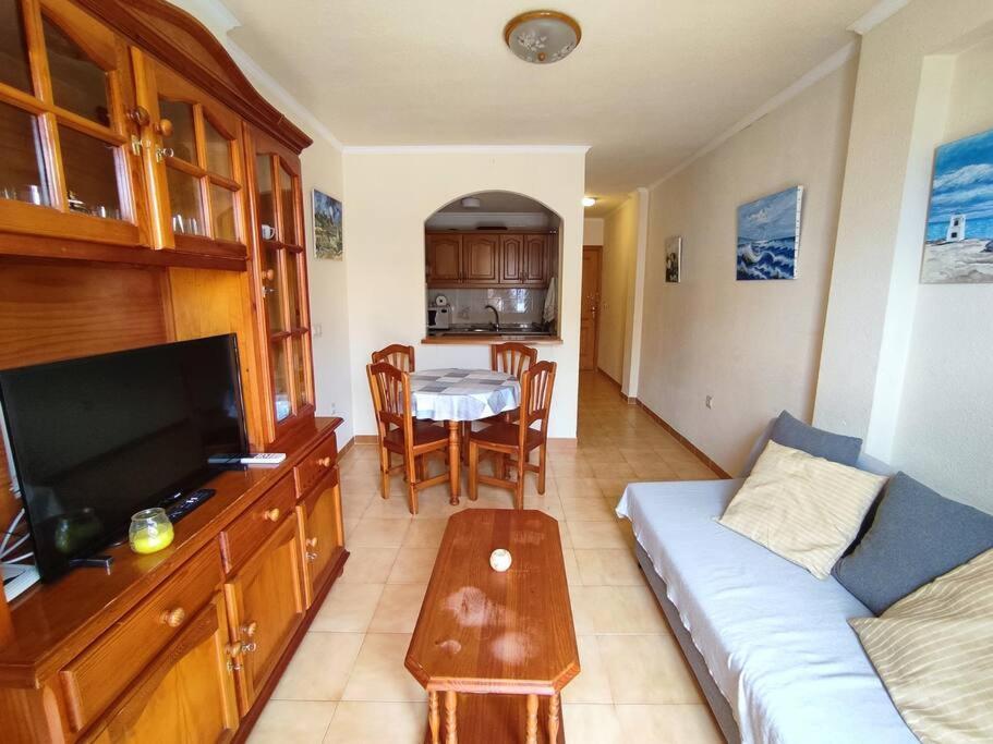 Apartamento Comodo A 300 Metros De La Playa Santa Pola Exterior foto