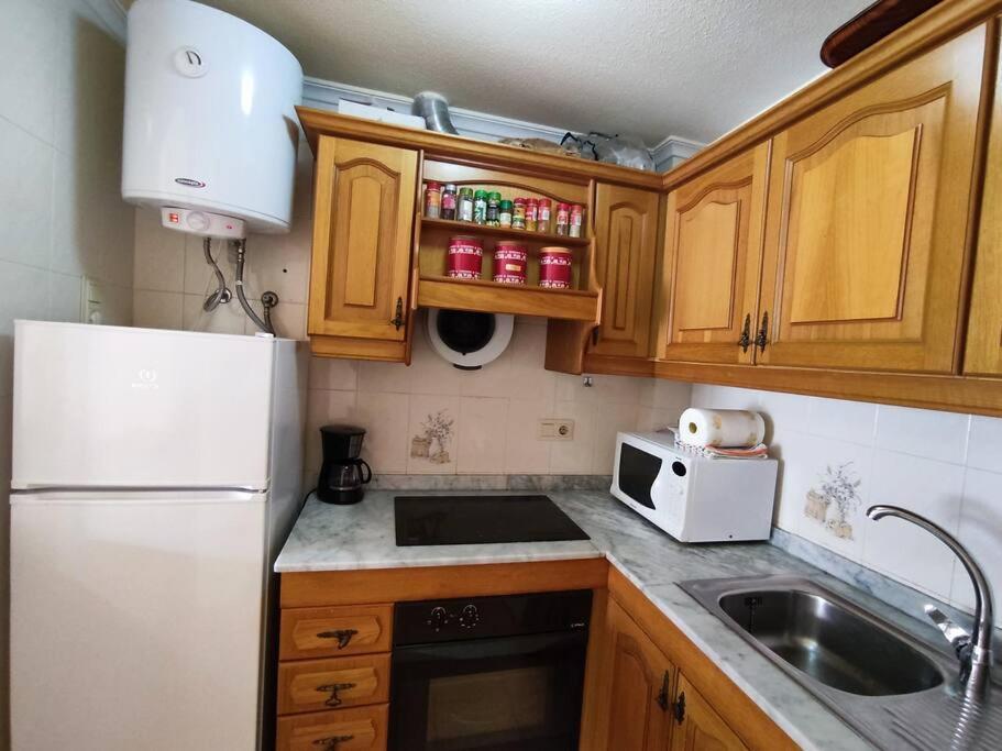 Apartamento Comodo A 300 Metros De La Playa Santa Pola Exterior foto
