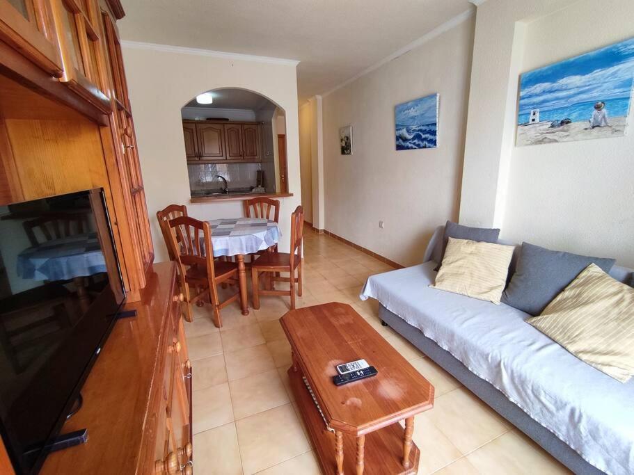 Apartamento Comodo A 300 Metros De La Playa Santa Pola Exterior foto